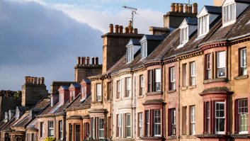 row-of-homes-in-scotland