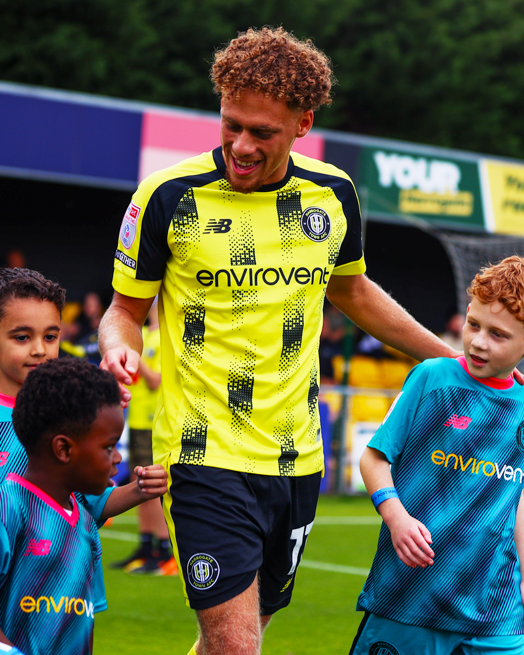 harrogate-town-football-club-shirt