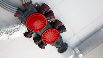 black-and-red-ducting-heatpex