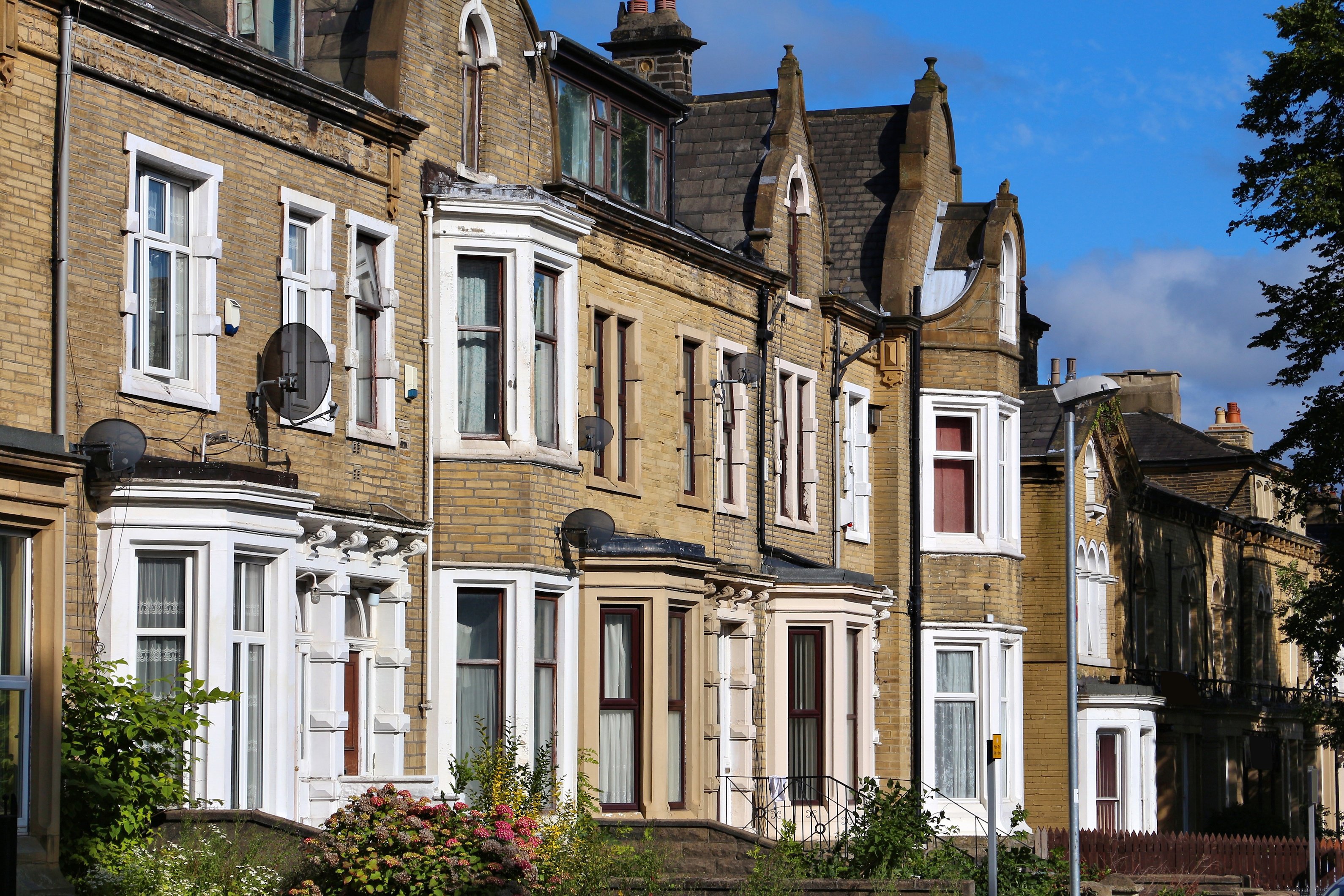 row-of-homes-in-bradford